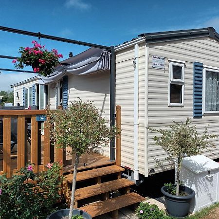 La Chanterie Agreable Mobil-Home Residentiel Normand แซ็งต์-แปร์-ซูร์-แมร์ ภายนอก รูปภาพ