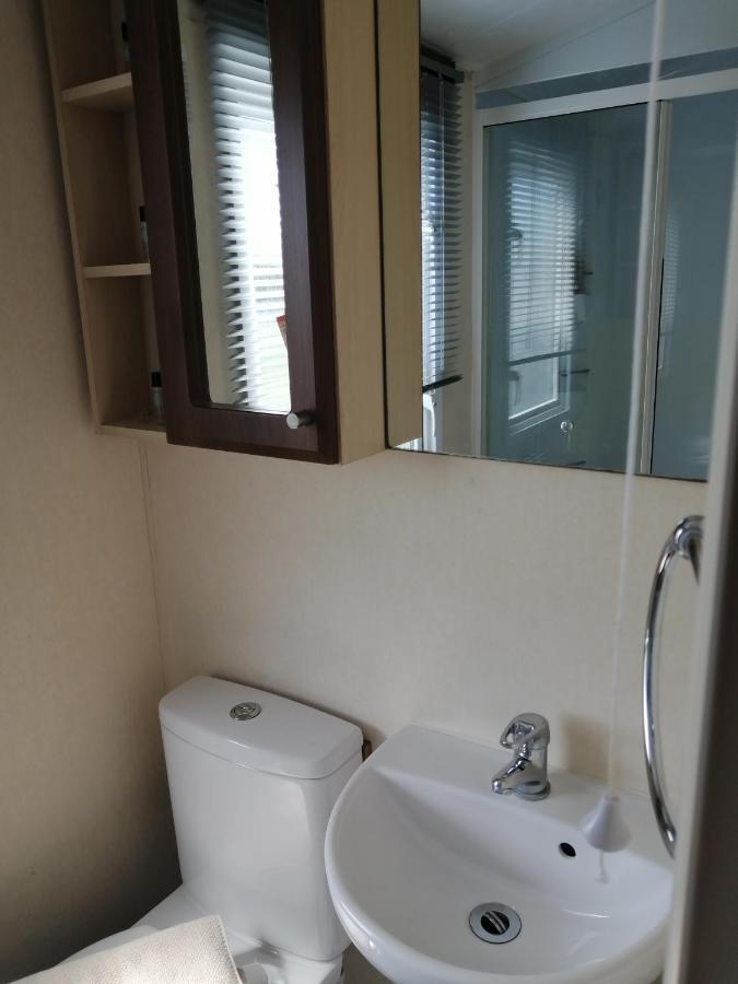 La Chanterie Agreable Mobil-Home Residentiel Normand แซ็งต์-แปร์-ซูร์-แมร์ ภายนอก รูปภาพ