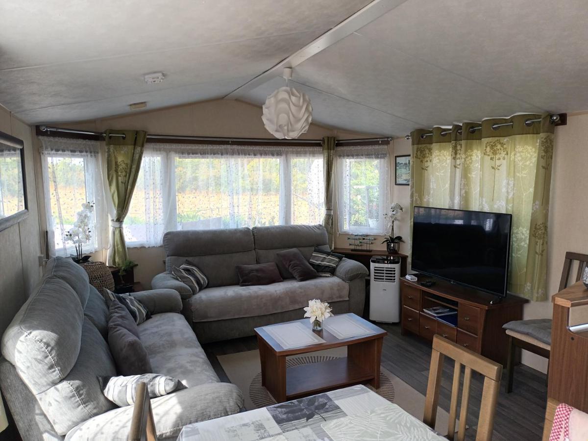 La Chanterie Agreable Mobil-Home Residentiel Normand แซ็งต์-แปร์-ซูร์-แมร์ ภายนอก รูปภาพ