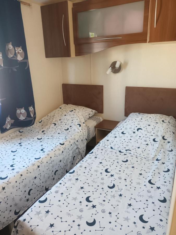 La Chanterie Agreable Mobil-Home Residentiel Normand แซ็งต์-แปร์-ซูร์-แมร์ ภายนอก รูปภาพ